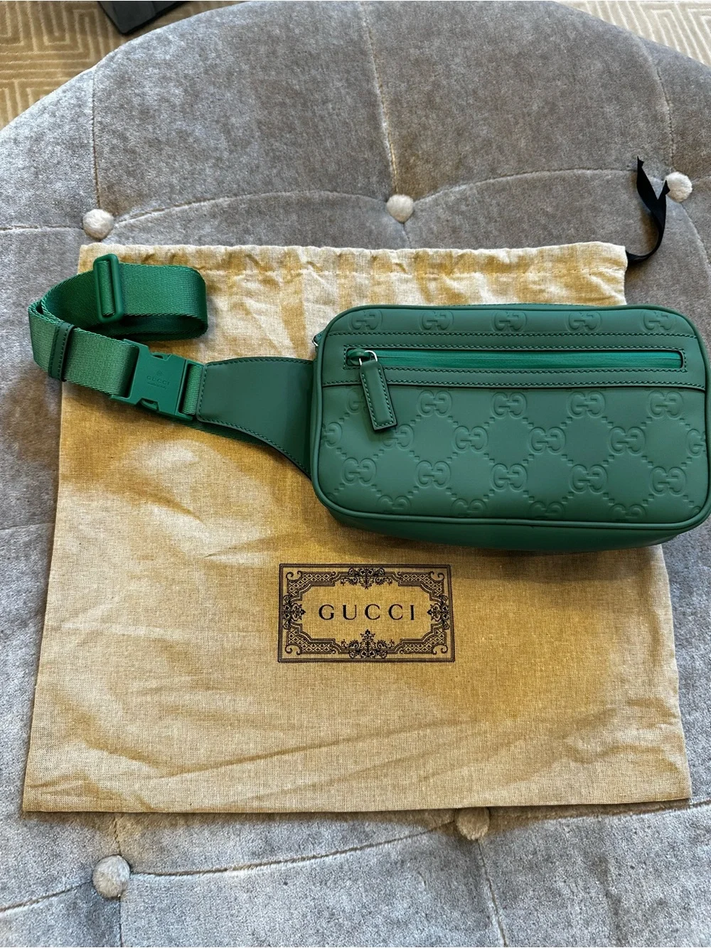 Gucci GG Embossed Belt Bag💚